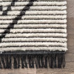 NuLOOM New Arrivals Lara Diamond Fringed Area Rug 13 NuLOOM New Arrivals Lara Diamond Fringed Area Rug