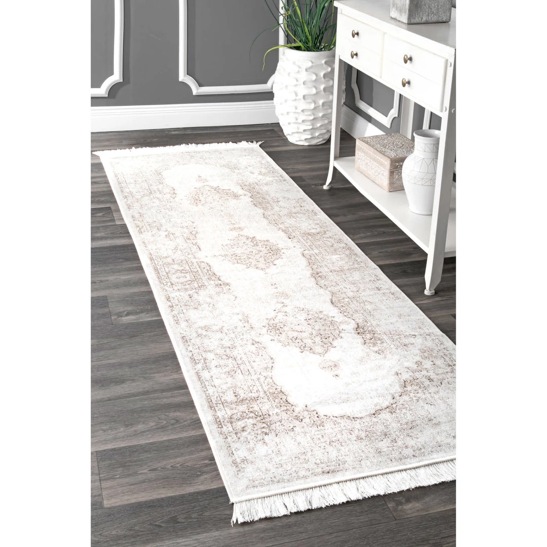 NuLOOM New Arrivals Vintage Medallion Cantrell Fringe Area Rug 5 NuLOOM New Arrivals Vintage Medallion Cantrell Fringe Area Rug