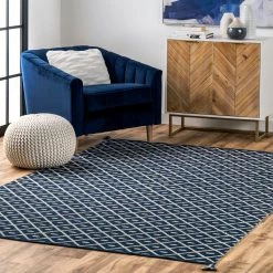 NuLOOM Quinn Flatweave Corner Tassel Area Rug
