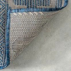 NuLOOM New Arrivals Brandy Transitional Celtic Indoor/Outdoor Area Rug