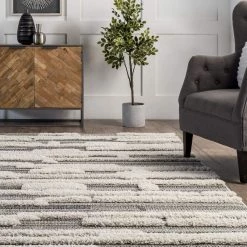 NuLOOM Kaira High Low Textured Shaggy Striped Area Rug
