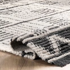 NuLOOM Christy Aztec Soft Shag Fringe Area Rug New Arrivals