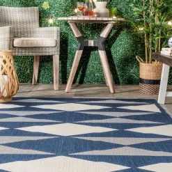 NuLOOM New Arrivals Mickey Geometric Indoor/Outdoor Area Rug