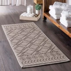NuLOOM New Arrivals Ethan Textured Trellis Bath Mat