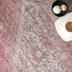 NuLOOM Justine Machine Washable Faded Geometric Medallion Area Rug