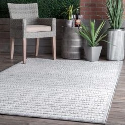 NuLOOM Danna Textured Stripe Indoor/Outdoor Area Rug