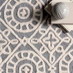 NuLOOM New Arrivals Arya Textured Handmade Wool Area Rug
