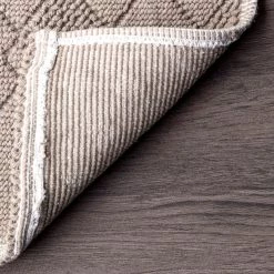 NuLOOM Maverick Textured Moroccan Bath Mat Small