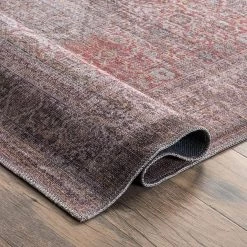 NuLOOM Justine Machine Washable Faded Geometric Medallion Area Rug