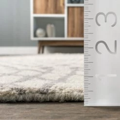 NuLOOM Maggie Hand Tufted Wool Polka Dot Stripe Area Rug