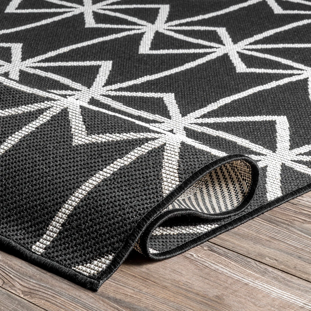 NuLOOM New Arrivals Saunders Geometric Indoor/Outdoor Area Rug 12 NuLOOM New Arrivals Saunders Geometric Indoor/Outdoor Area Rug