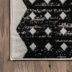 NuLOOM Patty Modern Diamonds Area Rug