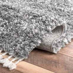 NuLOOM Brooke Contemporary Soft Shag Tassel Area Rug