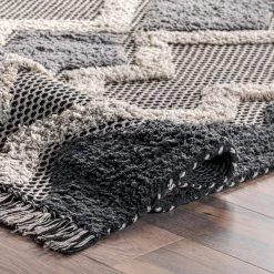 NuLOOM Denise Hand Woven Cotton High Low Shaggy Tassel Area Rug New Arrivals