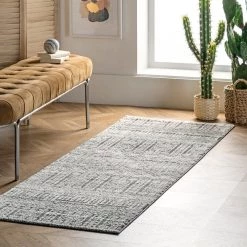 NuLOOM New Arrivals Mabe Geometric Aztec Area Rug