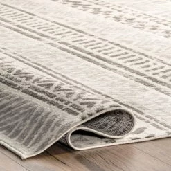 NuLOOM New Arrivals Chloe Tribal Motif Banded Area Rug 31 NuLOOM New Arrivals Chloe Tribal Motif Banded Area Rug