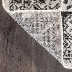 NuLOOM New Arrivals Emily Traditional Medallion Area Rug