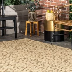 NuLOOM New Arrivals Brandy Transitional Celtic Indoor/Outdoor Area Rug