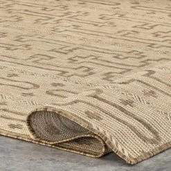 NuLOOM New Arrivals Brandy Transitional Celtic Indoor/Outdoor Area Rug