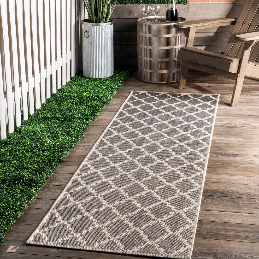 NuLOOM Machine Made Gina Outdoor Moroccan Trellis Area Rug 40 NuLOOM Machine Made Gina Outdoor Moroccan Trellis Area Rug
