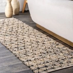 NuLOOM Hand Loomed Renee