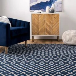 NuLOOM Quinn Flatweave Corner Tassel Area Rug