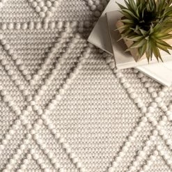 NuLOOM Contemporary Trellis Natti Area Rug