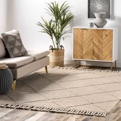 NuLOOM Elana Textured Jute And Cotton Tassel Area Rug