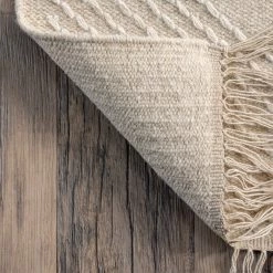 NuLOOM Amaia Textured Wool Geometric Flatweave Tassel Area Rug