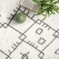 NuLOOM Tribal Striped Washable Shag Area Rug