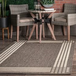 NuLOOM Gigi Striped Border Indoor/Outdoor Area Rug