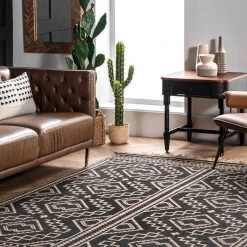 NuLOOM New Arrivals Fawn Ethnic Jute Tassel Area Rug