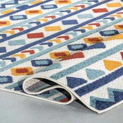 NuLOOM Bea Geometric Bohemian Indoor/Outdoor Area Rug