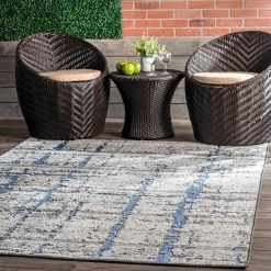NuLOOM New Arrivals Adley Textured Abstract Lines Indoor/Outdoor Area Rug