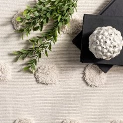 NuLOOM New Arrivals LuLu Hand Woven Raised Dots Area Rug