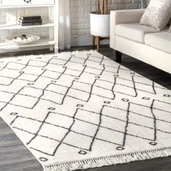 NuLOOM Krystal Trellis Tassel Area Rug New Arrivals