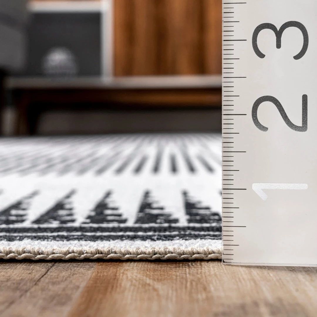 NuLOOM New Arrivals Chelsea Machine Washable Modern Abstract Line Area Rug 3 NuLOOM New Arrivals Chelsea Machine Washable Modern Abstract Line Area Rug