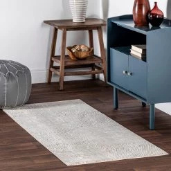 NuLOOM Jazlyn Broken Chevrons Area Rug