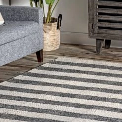 NuLOOM Joey Wool Striped Area Rug