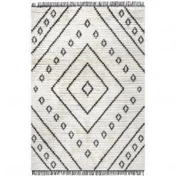 NuLOOM New Arrivals Lara Diamond Fringed Area Rug