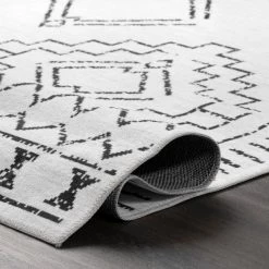 NuLOOM Noa Machine Tribal Moroccan Washable Area Rug