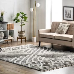 NuLOOM New Arrivals Pamela Contemporary High Low Shaggy Tassel Area Rug