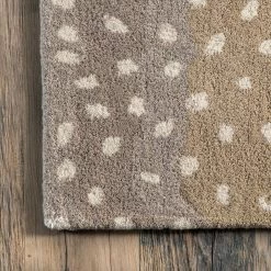 NuLOOM Yvette Wool Spotted Area Rug
