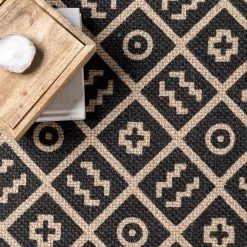 NuLOOM New Arrivals Dasha Geometric Jute Tassel Area Rug