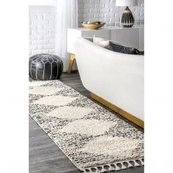 NuLOOM Best Sellers Bria Moroccan Diamond Tassel Area Rug
