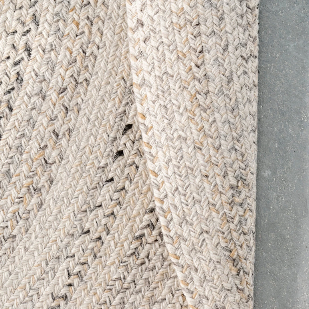 NuLOOM Kyla Handmade Braided Farmhouse Round Area Rug New Arrivals 15 NuLOOM Kyla Handmade Braided Farmhouse Round Area Rug New Arrivals