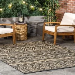 NuLOOM Abbey Tribal Striped Indoor/Outdoor Area Rug