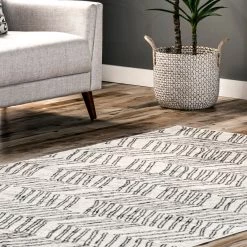 NuLOOM Sloan Chevron Stripes Area Rug New Arrivals