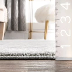 NuLOOM Traditional Turnbull Area Rug