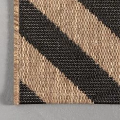 NuLOOM Shane Celtic Trellis Indoor/Outdoor Area Rug 40 NuLOOM Shane Celtic Trellis Indoor/Outdoor Area Rug